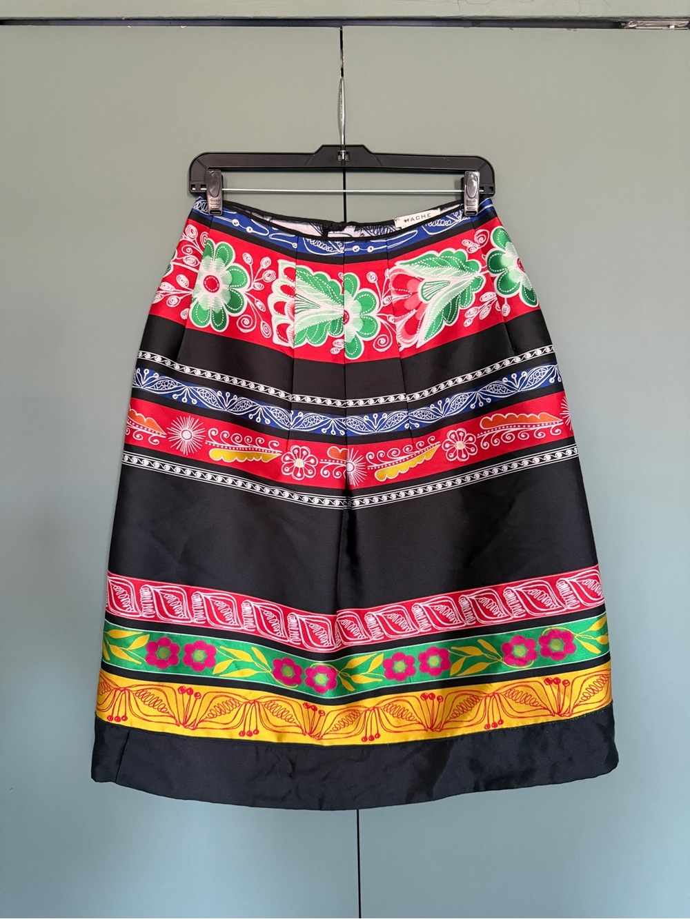 Hache Italian brand multicolored ethnic style floral skirt size 42 S/M